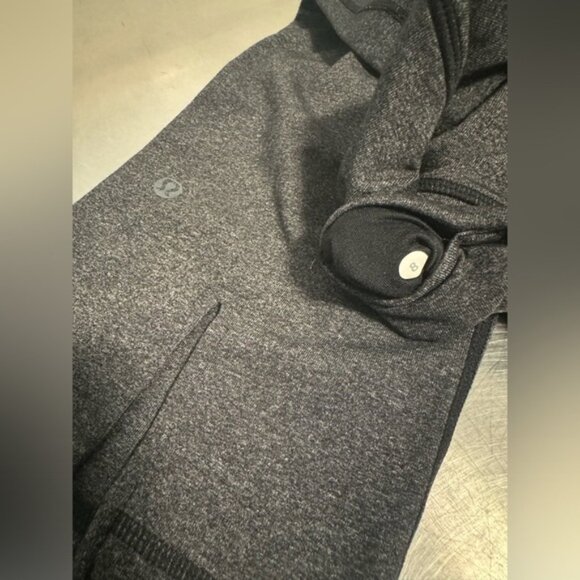 Lululemon Gather & Crow Crop US8 - Picture 6 of 9